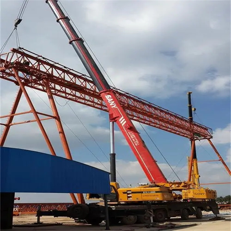 旌阳钢结构吊装